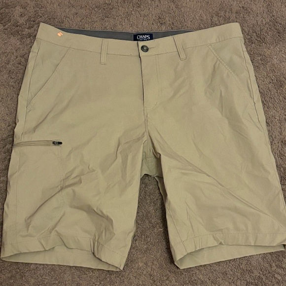 Chaps Kakhi Shorts - Picture 1 of 3